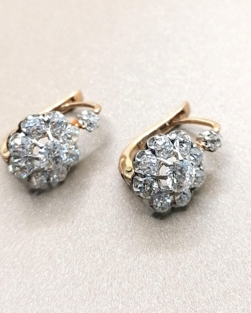 boucles d'oreilles pompadour diamants anciennes