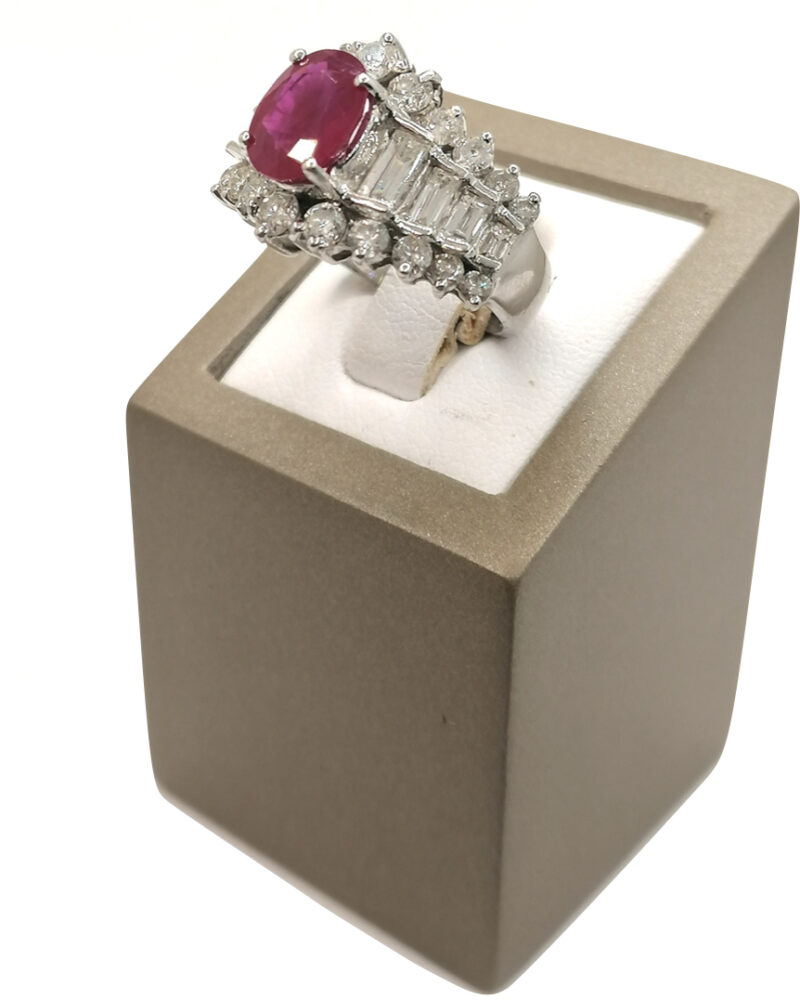 bague luxe rubis diamants pas cher